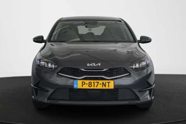 Kia Ceed (2022) thumbnail 13