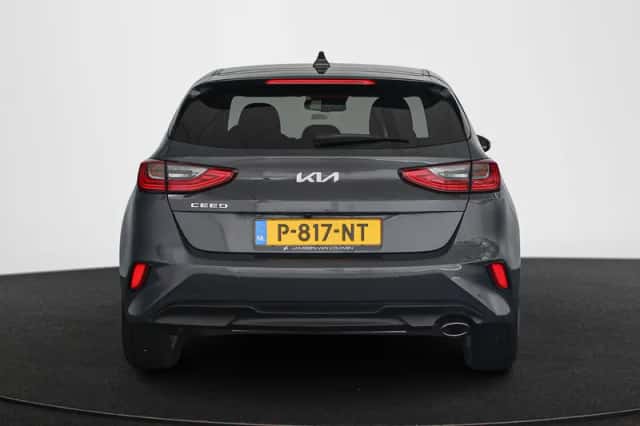 Kia Ceed (2022) thumbnail 14