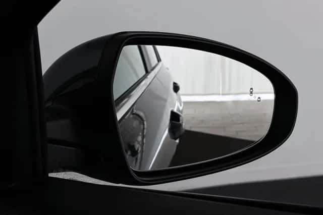 Kia Ceed (2022) thumbnail 23