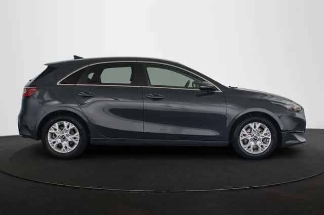 Kia Ceed (2022) thumbnail 30