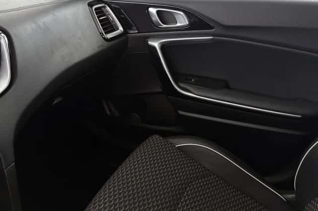 Kia Ceed (2022) thumbnail 35