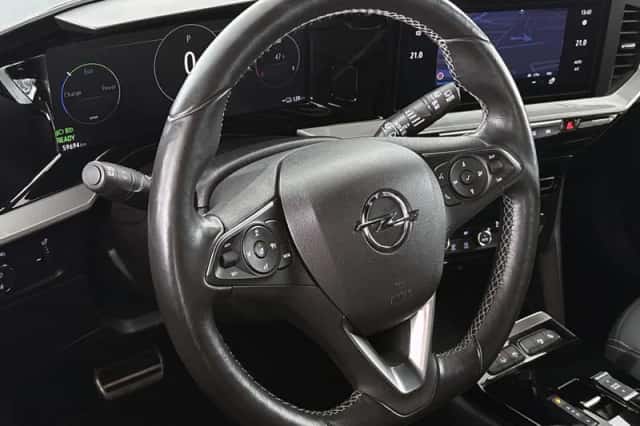 Opel Mokka-e (2023) thumbnail 12