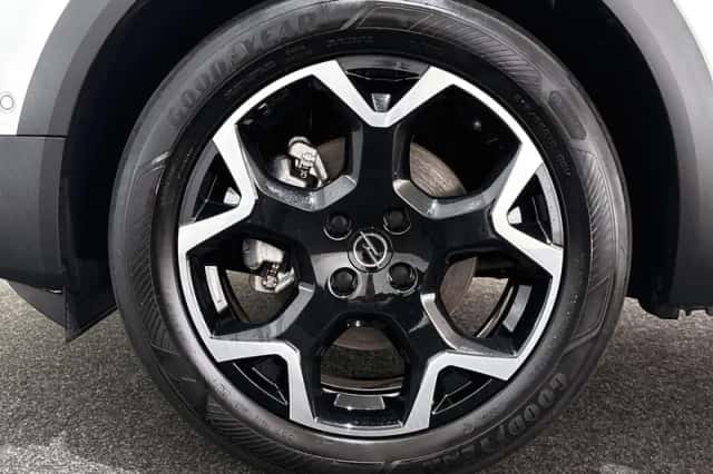Opel Mokka-e (2023) thumbnail 22