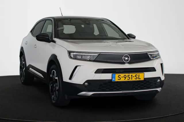 Opel Mokka-e (2023) thumbnail 2