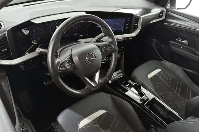 Opel Mokka-e (2023) thumbnail 5