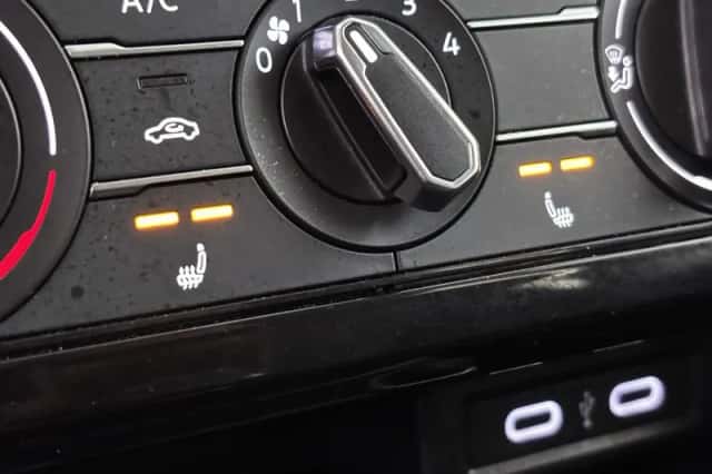 Volkswagen T-Cross (2022) thumbnail 21