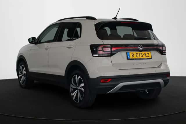 Volkswagen T-Cross (2022) thumbnail 4