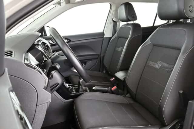 Volkswagen T-Cross (2022) thumbnail 6