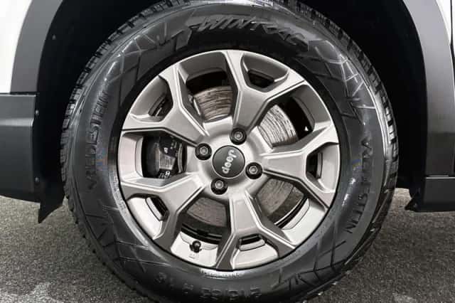 Jeep Avenger (2024) thumbnail 21