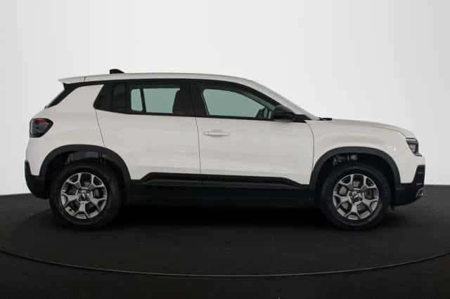 Jeep Avenger (2024) thumbnail 31