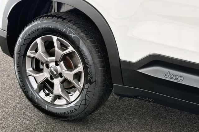 Jeep Avenger (2024) thumbnail 36