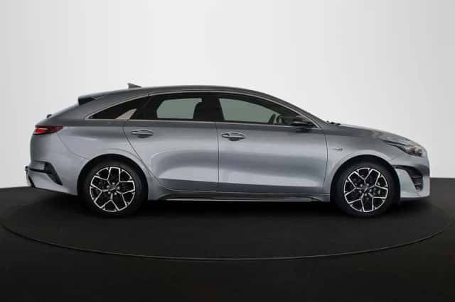 Kia Proceed (2024) thumbnail 31