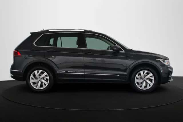 Volkswagen Tiguan (2022) thumbnail 33