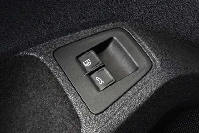 Volkswagen Tiguan (2022) thumbnail 39