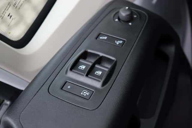 Opel Movano (2024) thumbnail 11