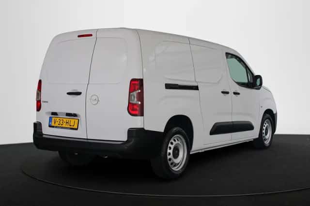 Opel Combo (2024) thumbnail 3