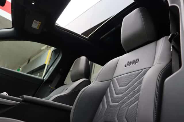 Jeep Compass (2026) thumbnail 10