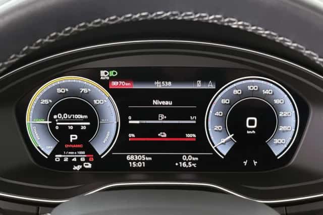 Audi Q5 (2023) thumbnail 12