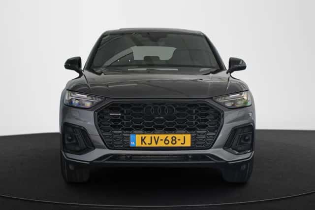 Audi Q5 (2023) thumbnail 15