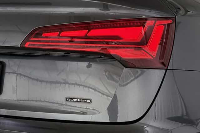 Audi Q5 (2023) thumbnail 22