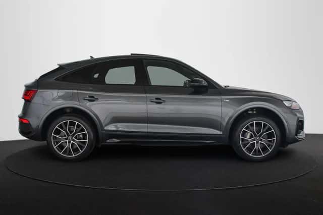 Audi Q5 (2023) thumbnail 34