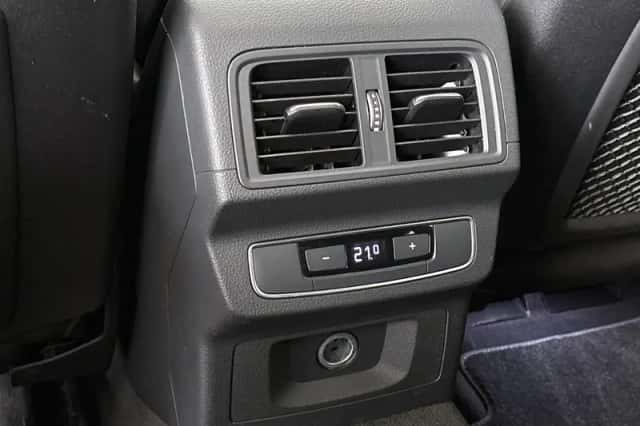 Audi Q5 (2023) thumbnail 35