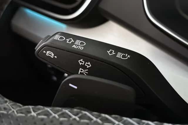 Audi Q5 (2023) thumbnail 38