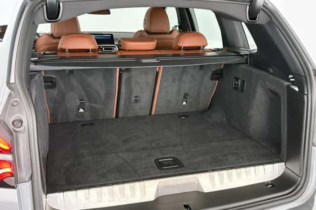 BMW X3 (2022) thumbnail 11
