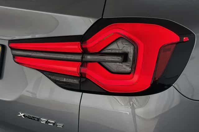 BMW X3 (2022) thumbnail 23
