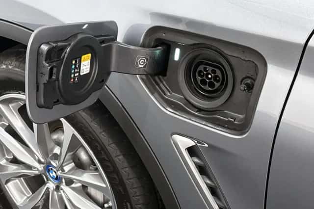 BMW X3 (2022) thumbnail 33