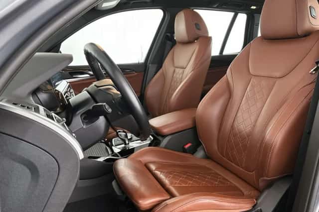 BMW X3 (2022) thumbnail 6
