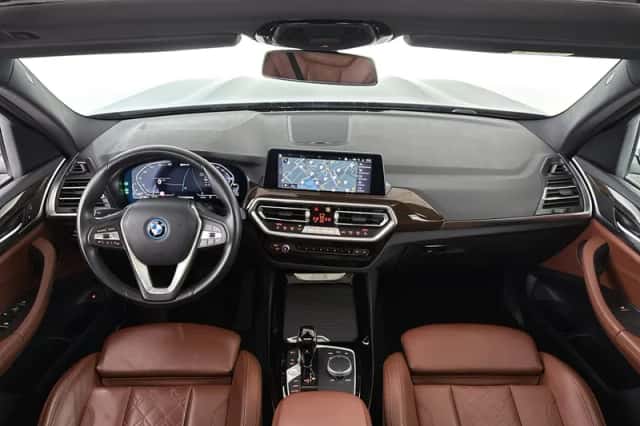 BMW X3 (2022) thumbnail 7