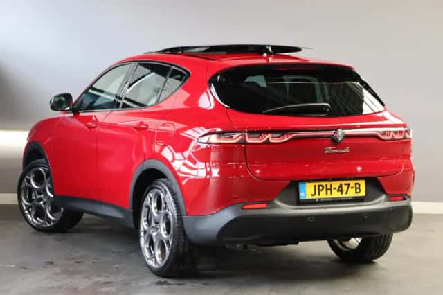 Alfa Romeo Tonale (2025) thumbnail 3