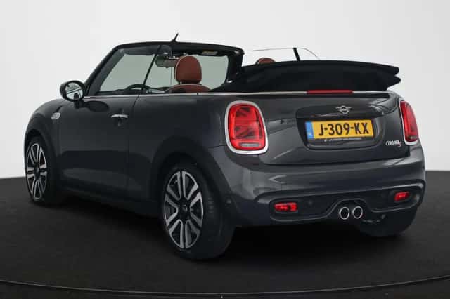 MINI Cooper S (2020) thumbnail 4