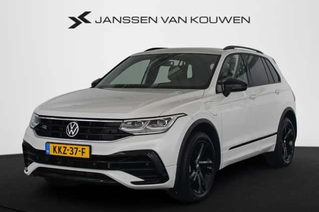 Volkswagen Tiguan (2021) thumbnail 1