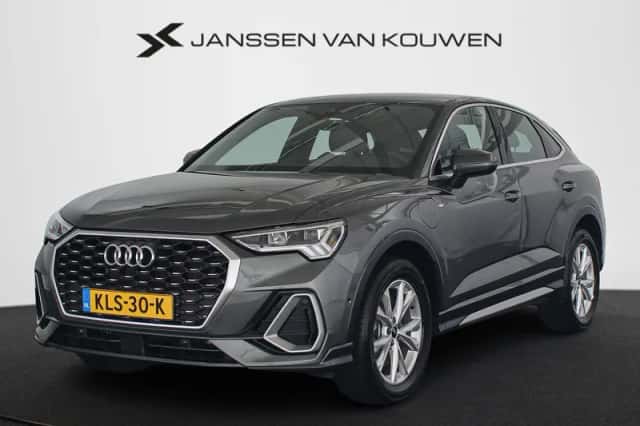 Audi Q3 (2022) thumbnail 1