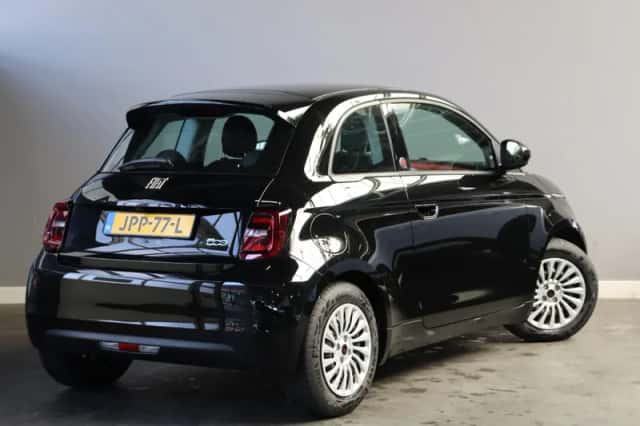 Fiat 500e (2025) thumbnail 3