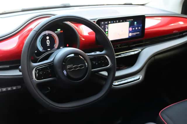 Fiat 500e (2025) thumbnail 5