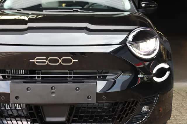 Fiat 600 (2025) thumbnail 5