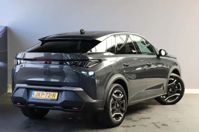 Peugeot 3008 (2025) thumbnail 3