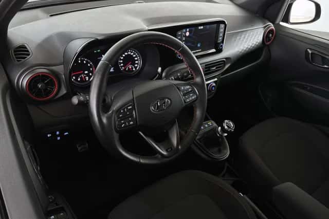 Hyundai i10 (2023) thumbnail 5