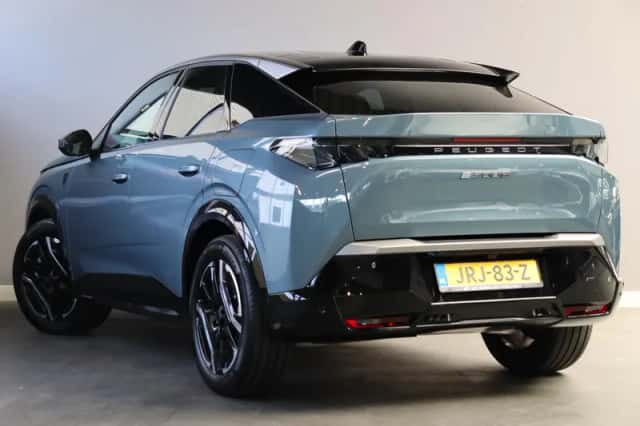 Peugeot e-3008 (2025) thumbnail 5