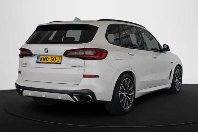 BMW X5 (2022) thumbnail 3