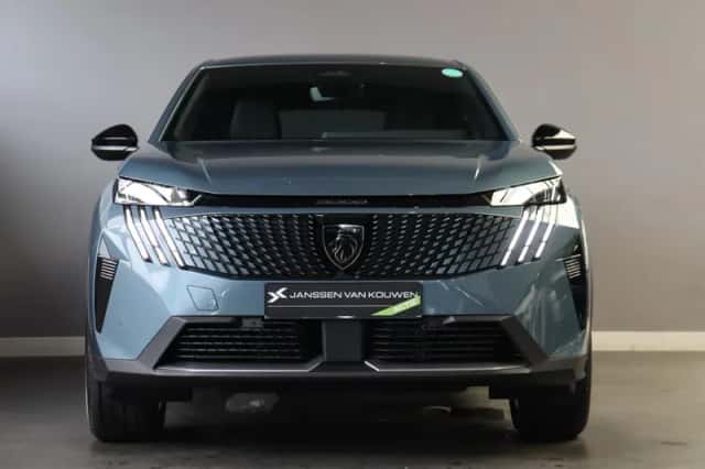 Peugeot e-3008 (2026) thumbnail 2