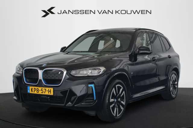 BMW iX3 (2023) thumbnail 1