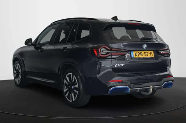 BMW iX3 (2023) thumbnail 4