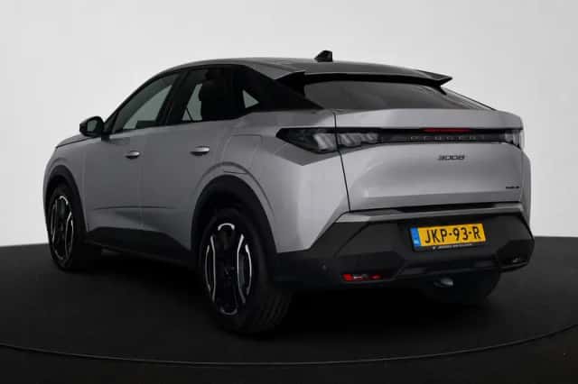 Peugeot 3008 (2025) thumbnail 3