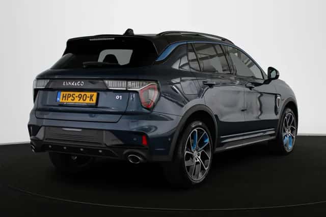 Lynk & Co 01 (2025) thumbnail 3