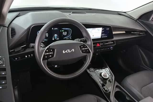 Kia Niro (2025) thumbnail 5