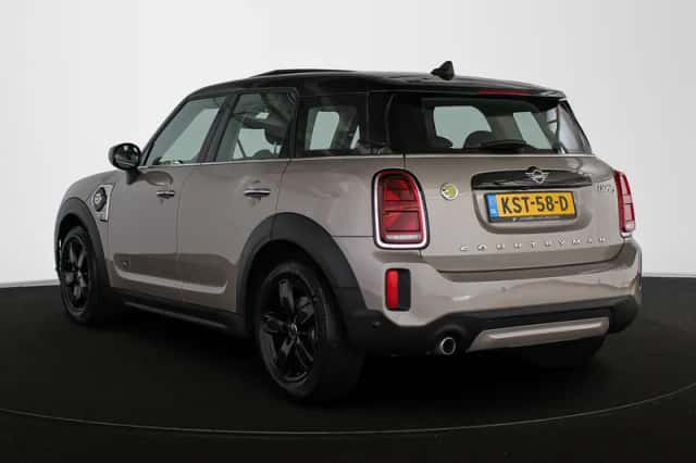 MINI Countryman (2023) thumbnail 4